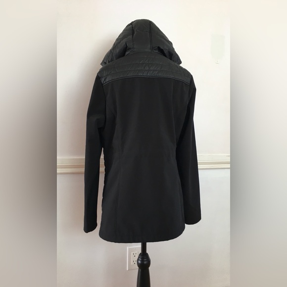 New Balance jacket - Picture 2 of 9